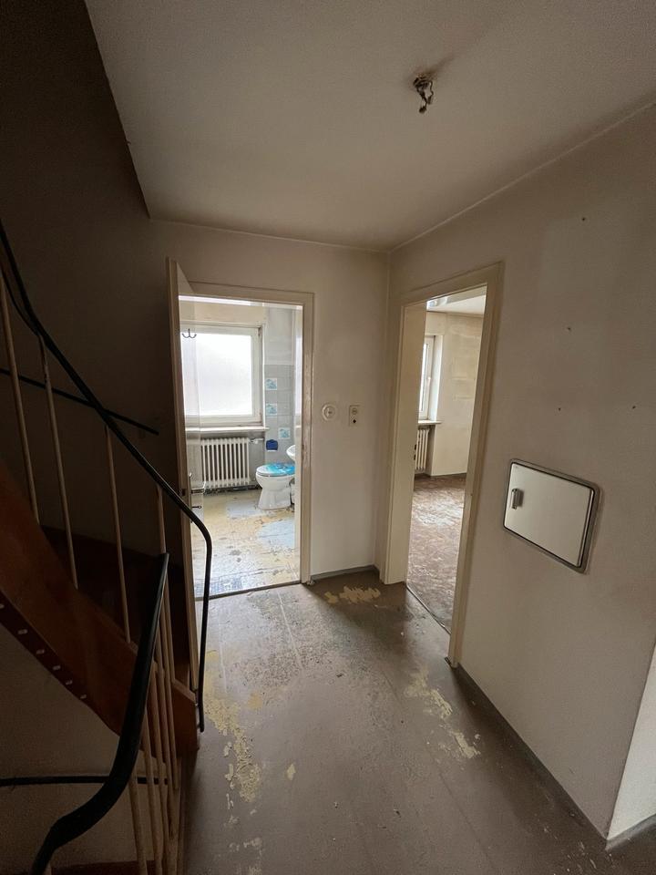 Reihenhaus mit Ausbaupotential in Bestlage
