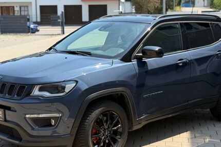 Jeep Compass 79.753 km 15.490 &euro; Kelheim 93309