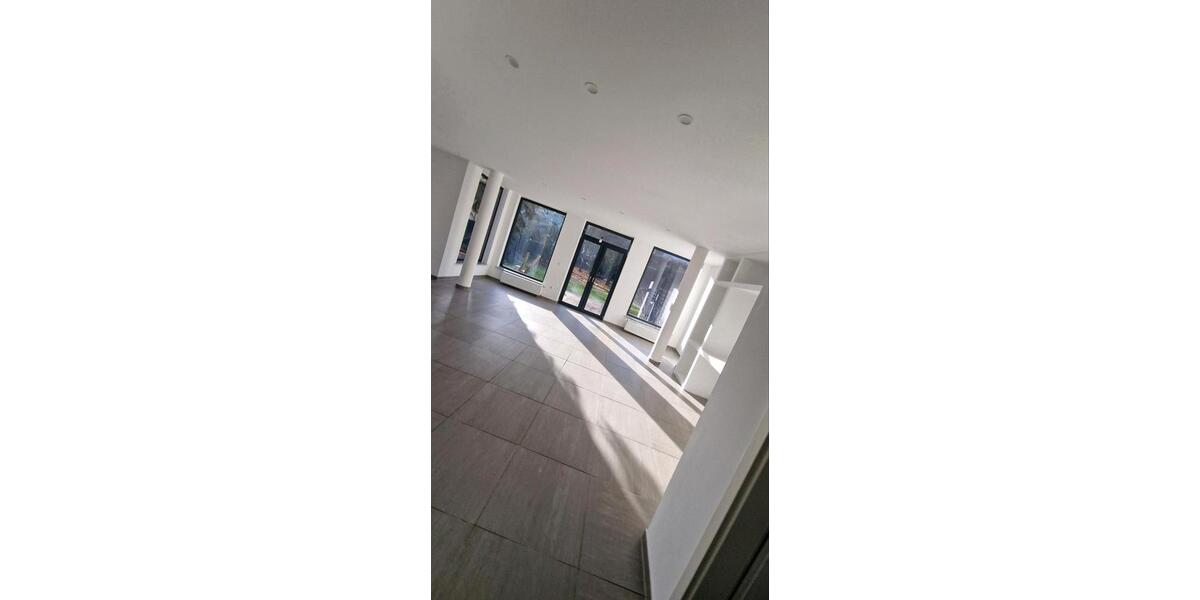 Einfamilienhaus Leidersbach - 5 Zimmer, 143 m&sup2;, 2.200&euro; | Angebot:24581063