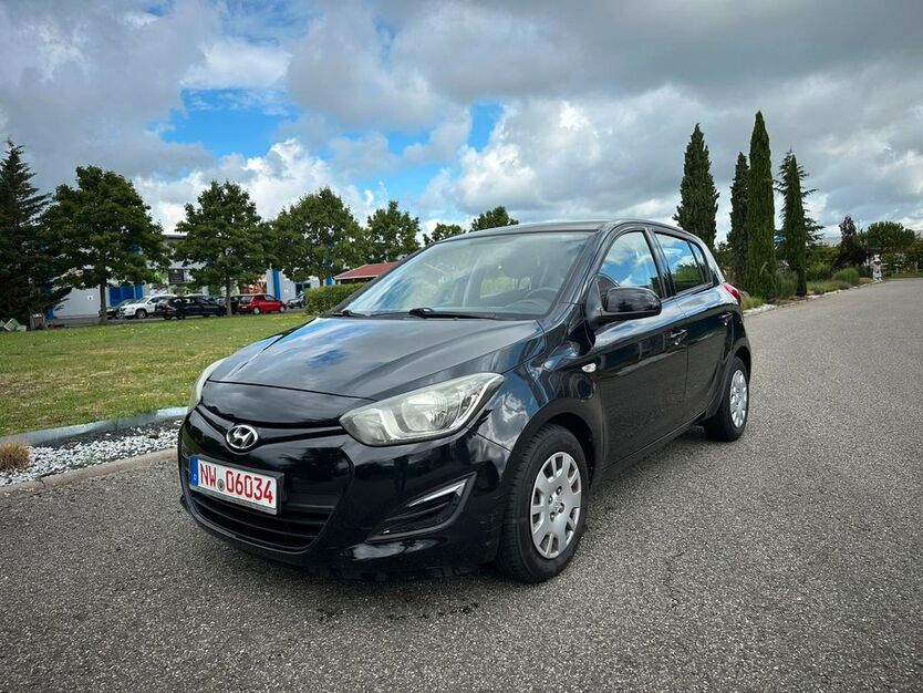 Hyundai i20 145.585 km 2.950 € Neustadt/Weinstr 67433