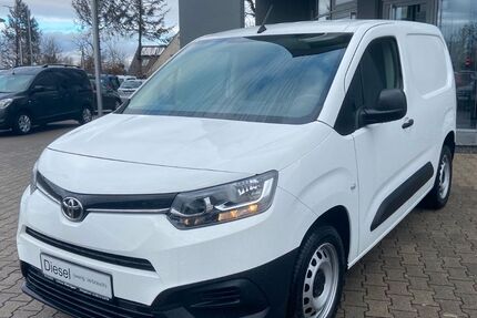 Toyota Proace City 31.999 km 16.499 &euro; Königsbrunn / Augsburg 86343