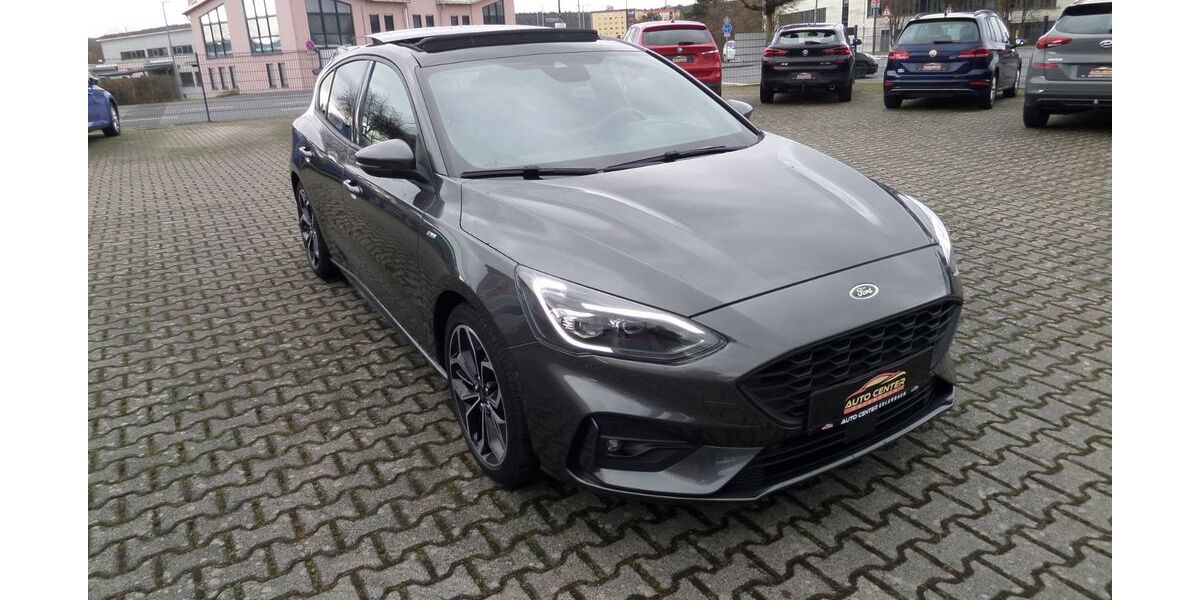 Ford Focus 50.000 km 19.490 &euro; Erlenbach a. Main 63906