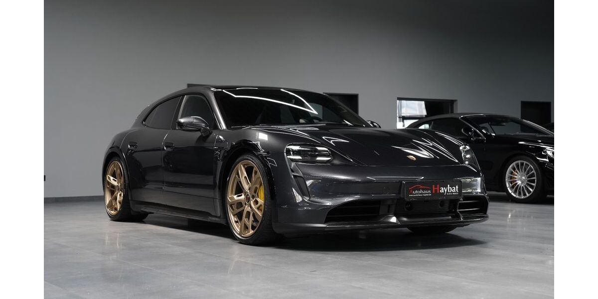 Porsche Taycan 45.000 km 83.950 &euro; Calw 75365