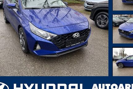 Hyundai i20 28.672 km 16.975 &euro; München 80993