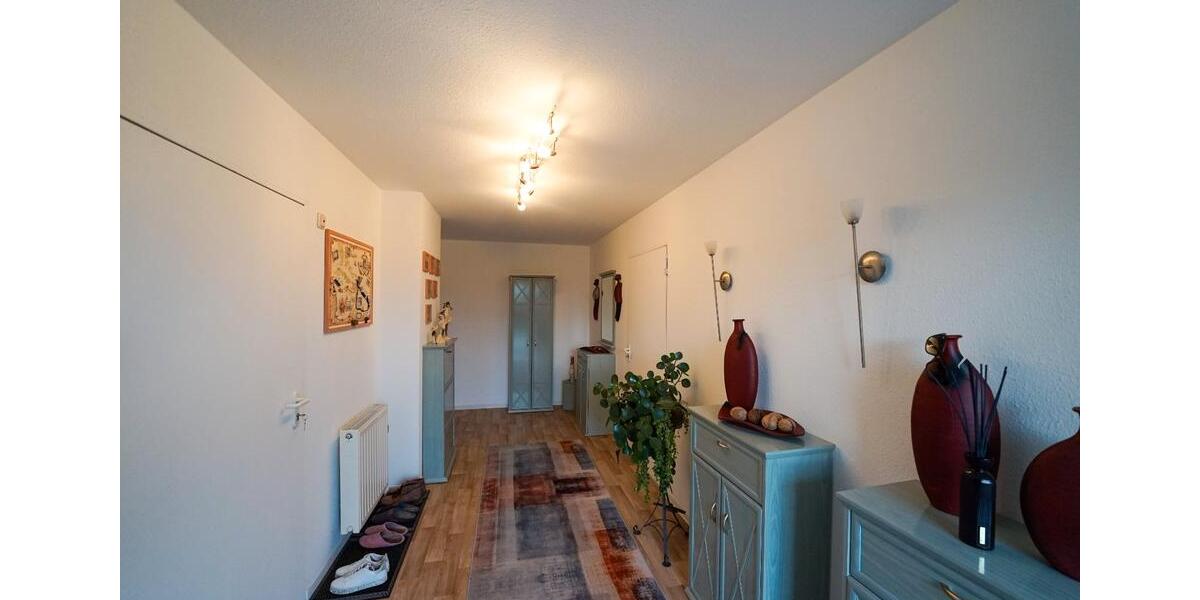 Doppelhaushälfte Heidenau - 4.5 Zimmer, 130 m&sup2;, 1.300&euro; | Angebot:26251020
