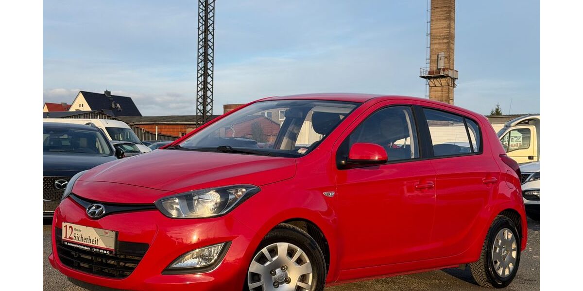 Hyundai i20 65.505 km 5.999 &euro; Breitenbach 37327