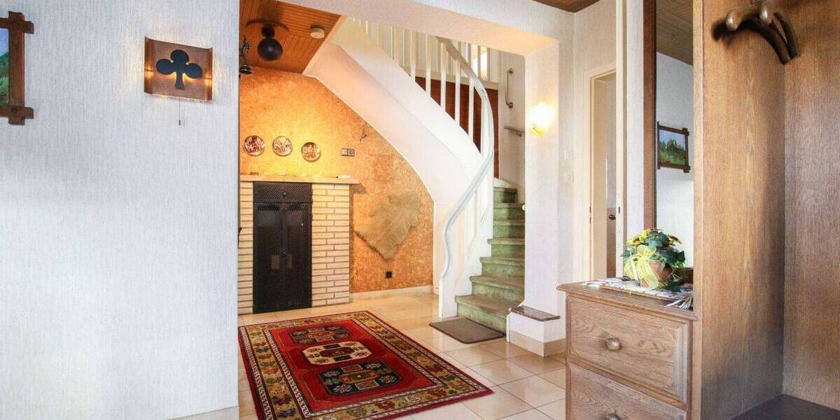 Einfamilienhaus Rheda-Wiedenbrück Rheda - 7 Zimmer, 181 m&sup2;, 310.000&euro; | Angebot:26805917