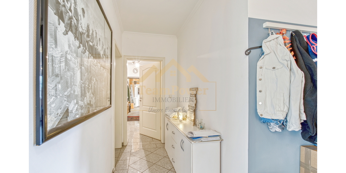 EFH + ELW + Gewerbe (-Halle) - Drei auf einen Streich! - Zweifamilienhaus Großenaspe | Angebot:25904220
