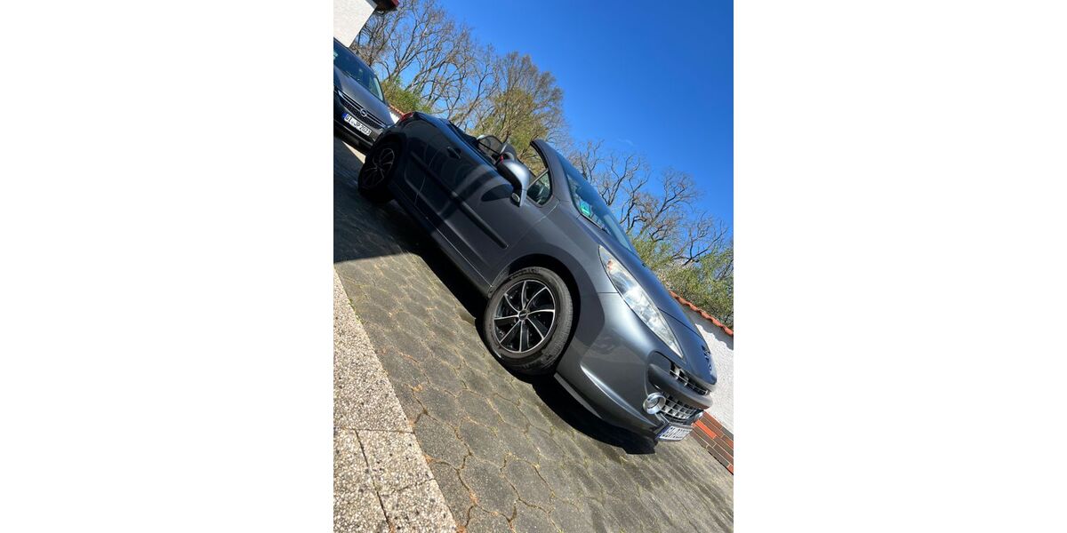 Peugeot 207 130.000 km 2.000 &euro; Staufenberg 35460