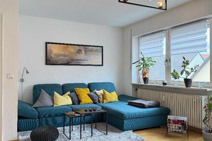 Moderne 3-Zimmer-Wohnung mit zwei Dachterrassen, Einbauküche und Garage zimmer