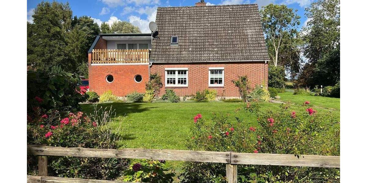 Einfamilienhaus Nordleda - 6 Zimmer, 149 m&sup2;, 224.000&euro; | Angebot:25675845