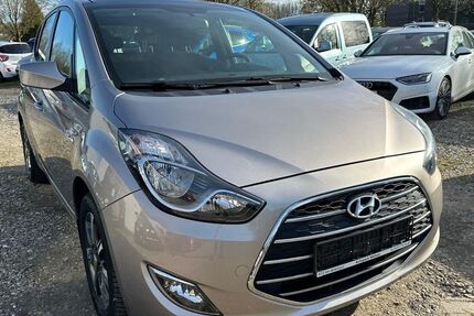 Hyundai ix20 90.000 km 10.950 &euro; Kiel 24145