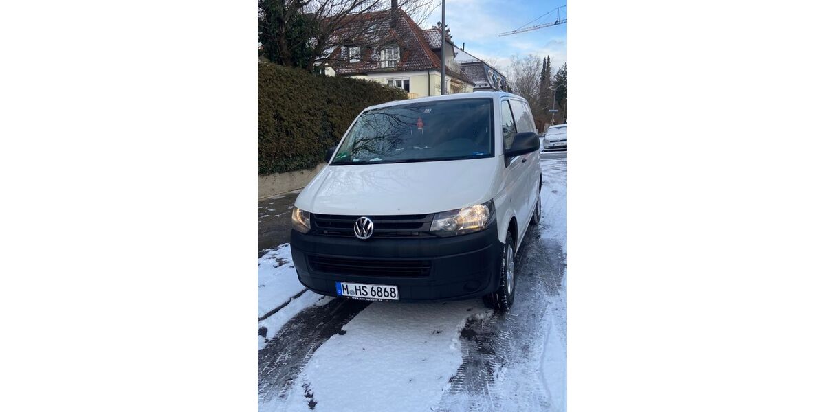 VW T5 Transporter 337.000 km 6.900 &euro; München 81545