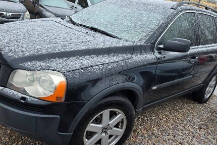 Volvo XC90 160.000 km 1.950 &euro; Berlin 10245