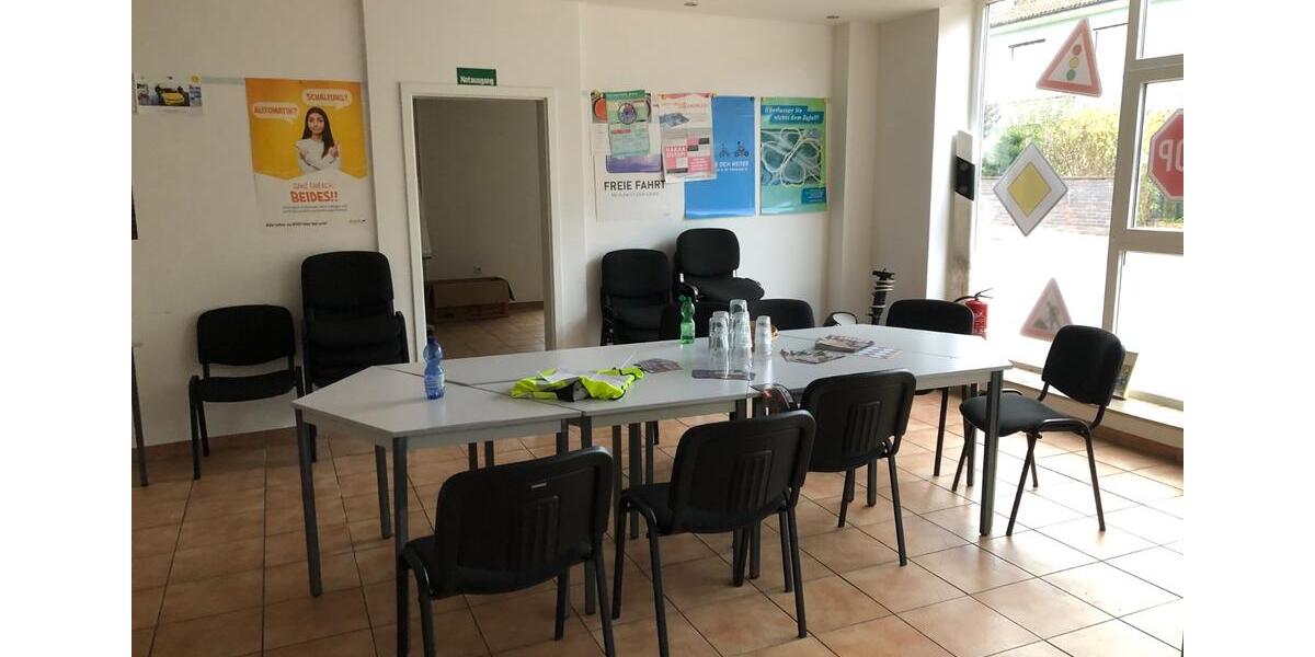 Büro Praxis Laden in Ortsmitte von Bokeloh zimmer