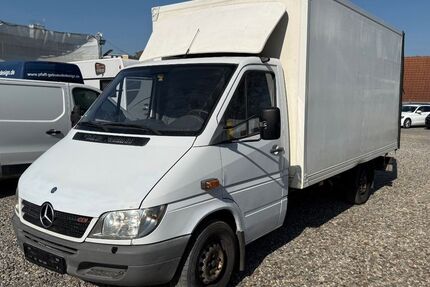Mercedes-Benz Sprinter 322.007 km 6.890 &euro; Würzburg 97076