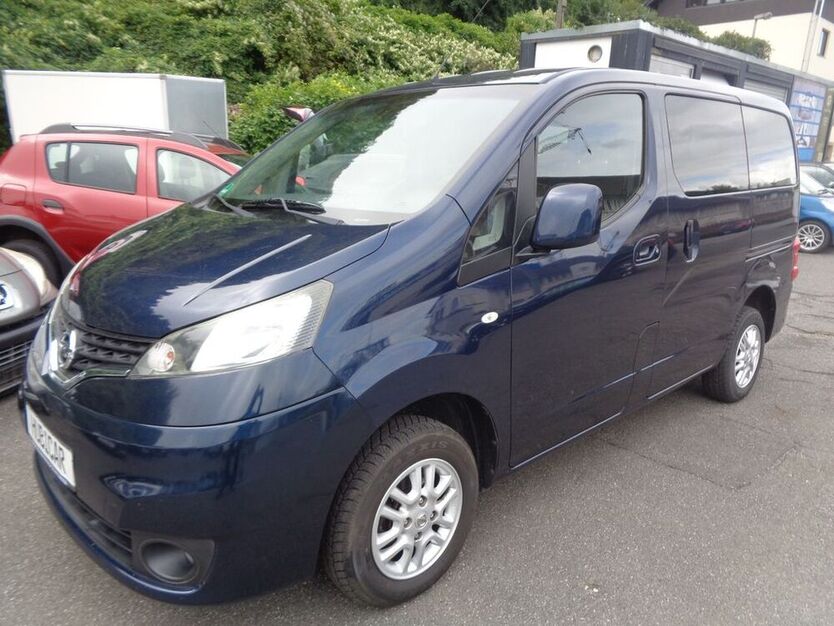 NV200