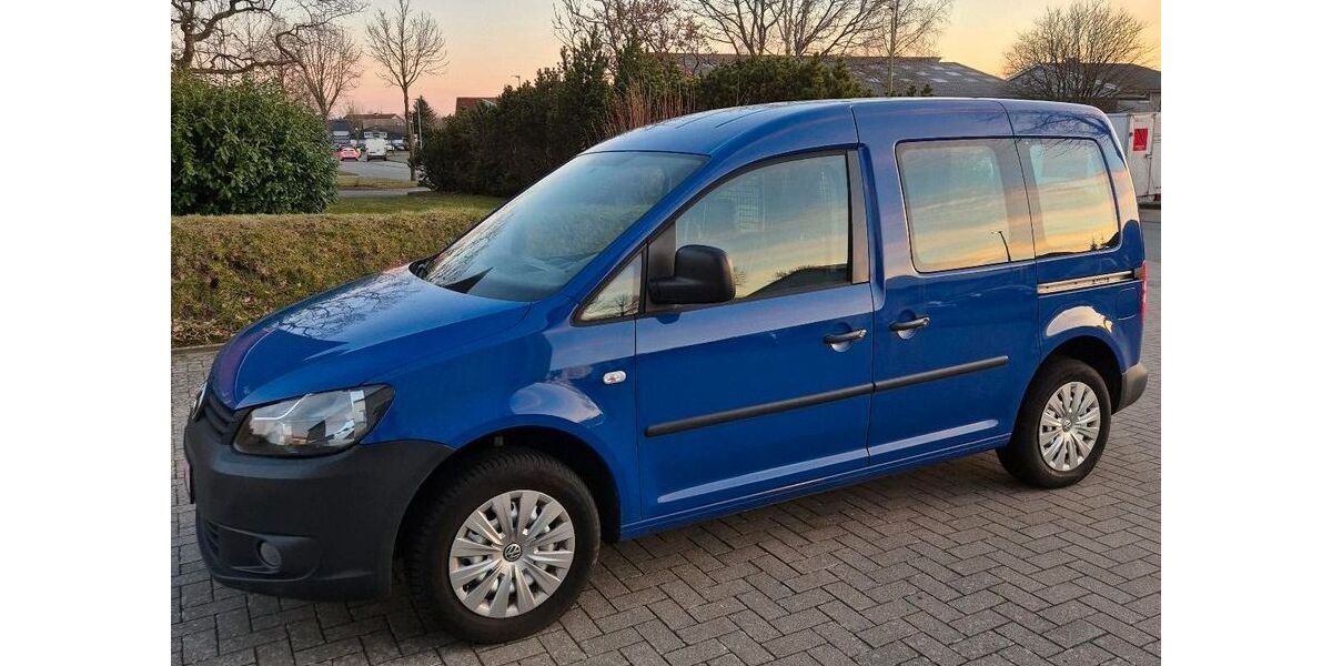 VW Caddy 188.950 km 3.699 &euro; HUSUM 25813