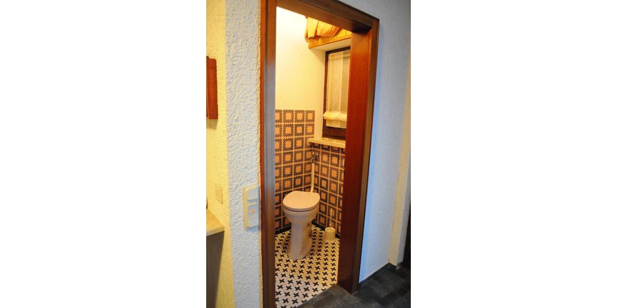 Einfamilienhaus Merchweiler - 6 Zimmer, 190 m&sup2;, 280.000&euro; | Angebot:26425265