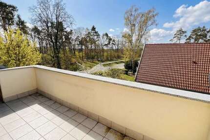 Wohnung Stahnsdorf - 3 Zimmer, 84 m&sup2;, 335.000&euro; | Angebot:24784571