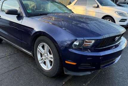 Ford Mustang 120.000 km 15.999 &euro; Bonn 53127