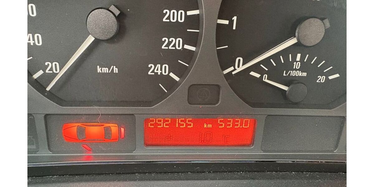 BMW 318 295.155 km 1.000 &euro; Möhrendorf 91096