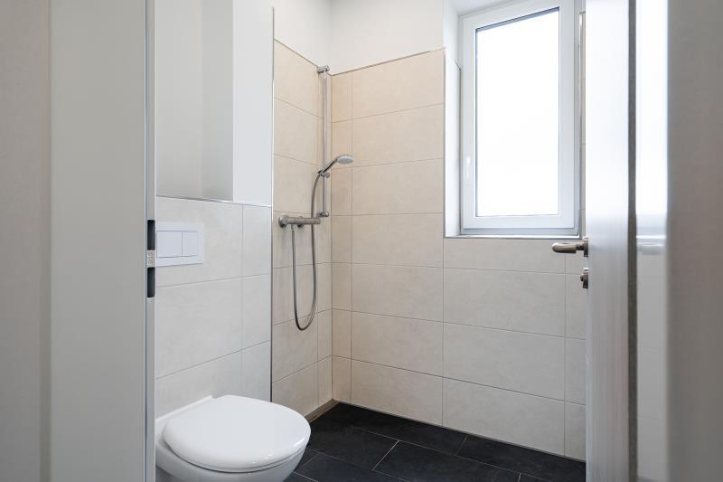 Zur Miete: Großzügige und flexible Gewerbefläche in Hage! zimmer