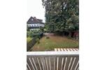 Einfamilienhaus mit Garten und Garage