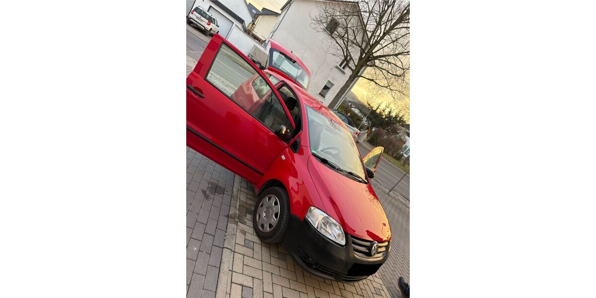 VW Fox 135.000 km 2.800 &euro; Sinzig 53489