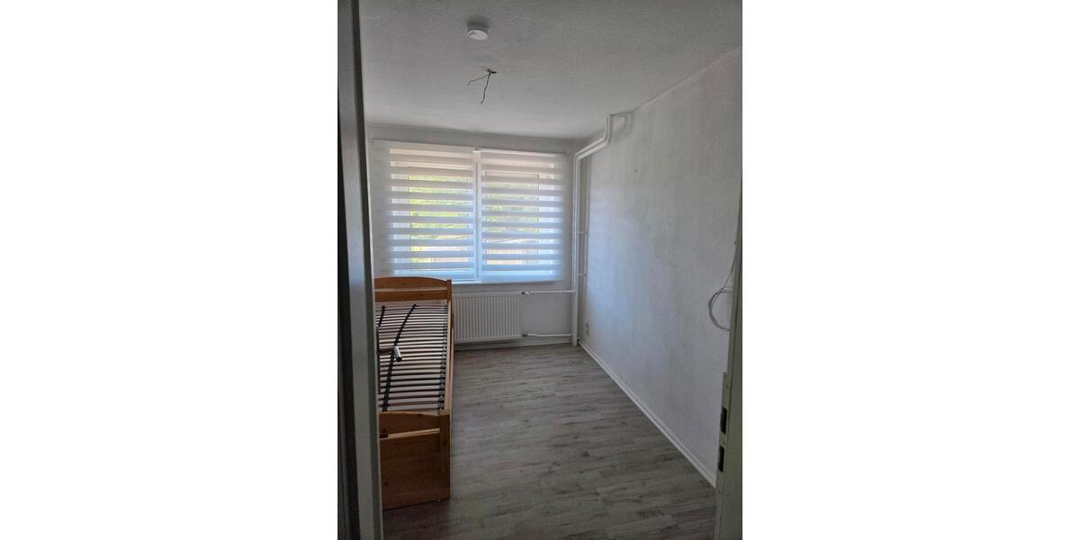 Mehrfamilienhaus, Wohnhaus Rostock - 10 Zimmer, 250 m&sup2;, 310.000&euro; | Angebot:27003626