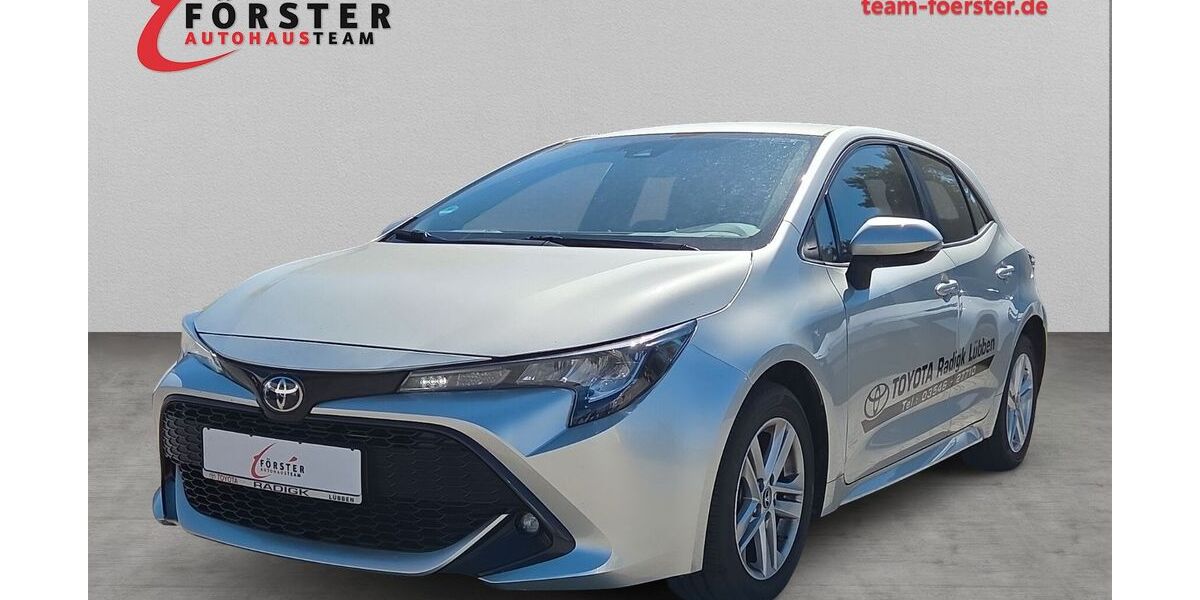 Toyota Corolla 68.232 km 15.790 &euro; Pirna 01796