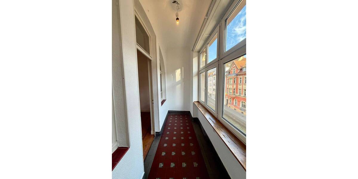 Etagenwohnung Saarbrücken St Johann - 5 Zimmer, 208 m&sup2;, 1.900&euro; | Angebot:26358490