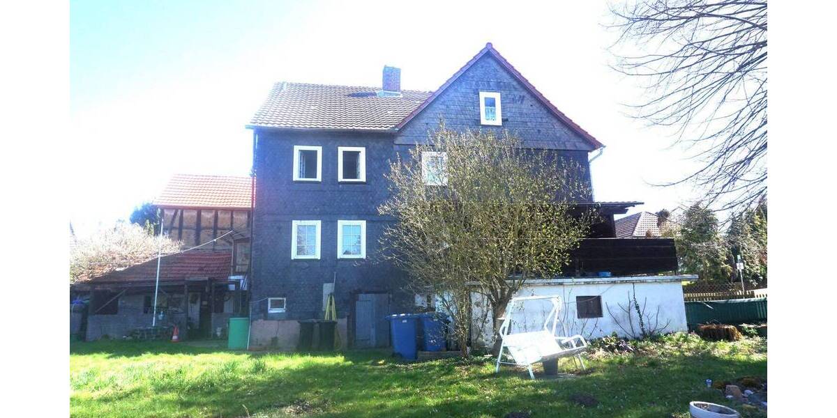 Mehrfamilienhaus, Wohnhaus Homberg Holzhausen - 7 Zimmer, 208 m&sup2;, 149.000&euro; | Angebot:26155817