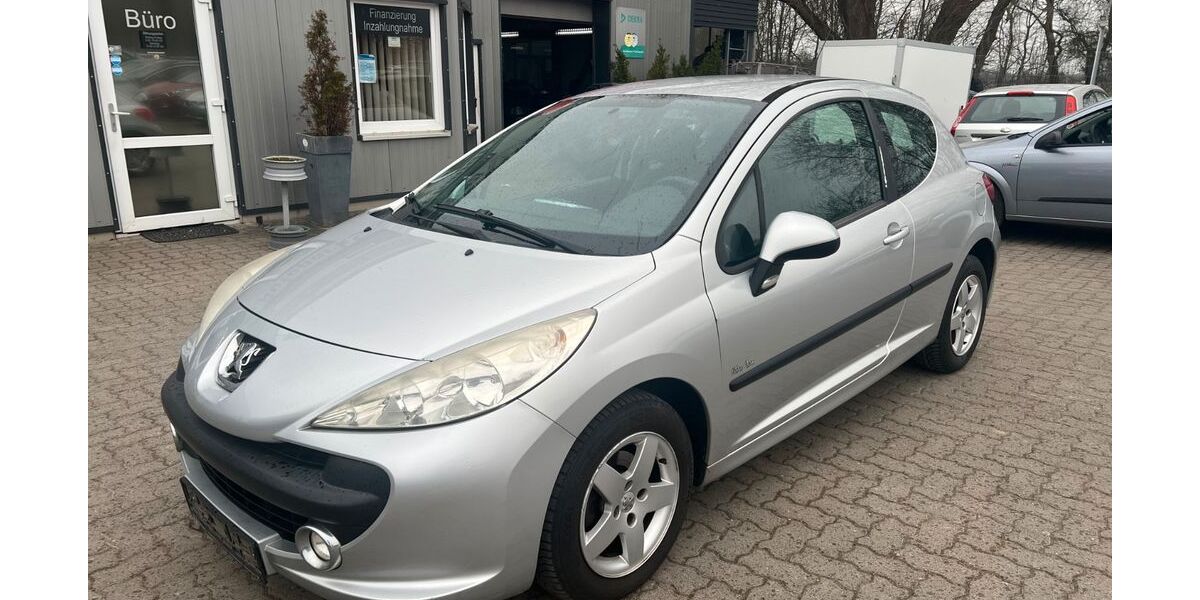 Peugeot 207 225.000 km 1.299 &euro; Itzehoe 25524