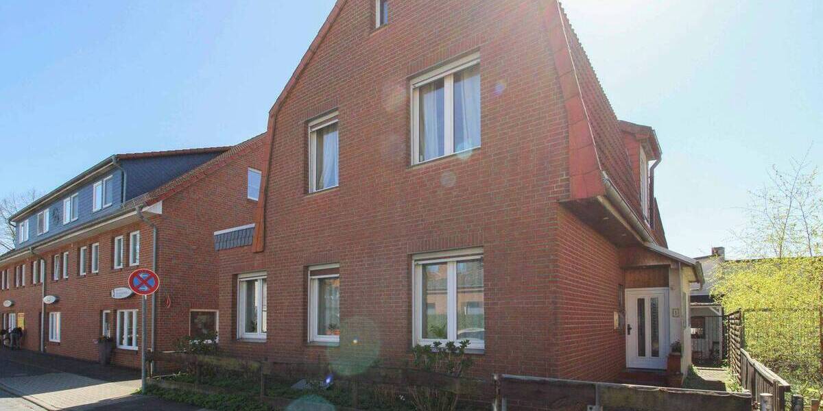 Einfamilienhaus Celle Blumlage - 8 Zimmer, 250 m&sup2;, 295.000&euro; | Angebot:26435061