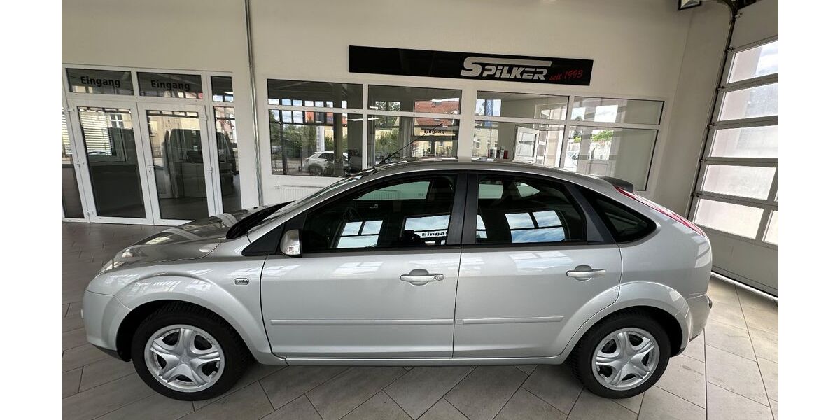 Ford Focus 212.000 km 2.900 &euro; Ballenstedt 06493