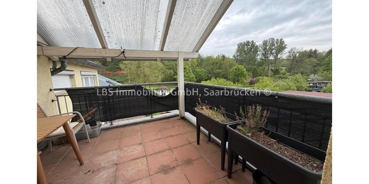 Dachgeschoßwohnung Beckingen - 3 Zimmer, 80 m&sup2;, 680&euro; | Angebot:26440414