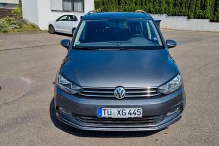 VW Touran 98.345 km 18.900 &euro; Herrenberg 71083