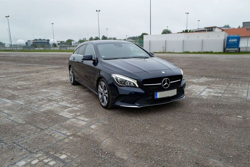 CLA 200 Shooting Brake