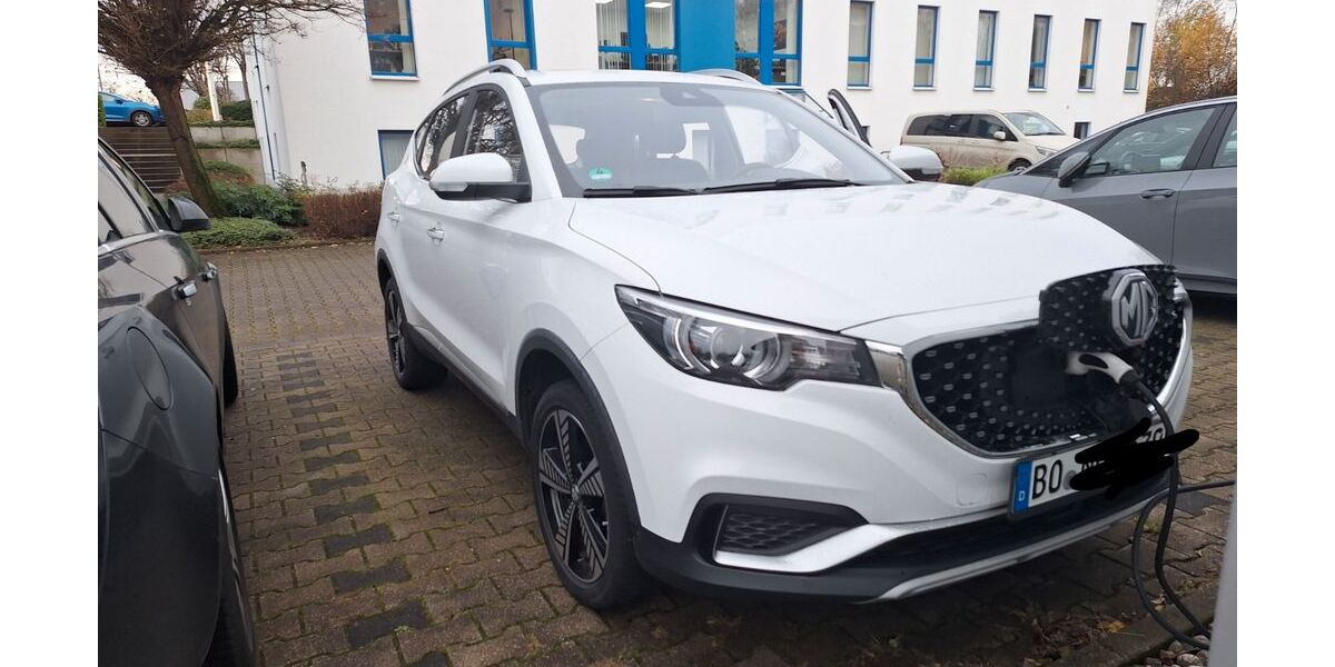 MG ZS 23.568 km 13.300 &euro; Bochum 44803