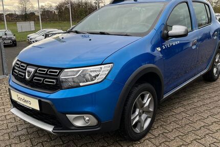 Dacia Sandero 33.000 km 11.590 &euro; Langenfeld 40764