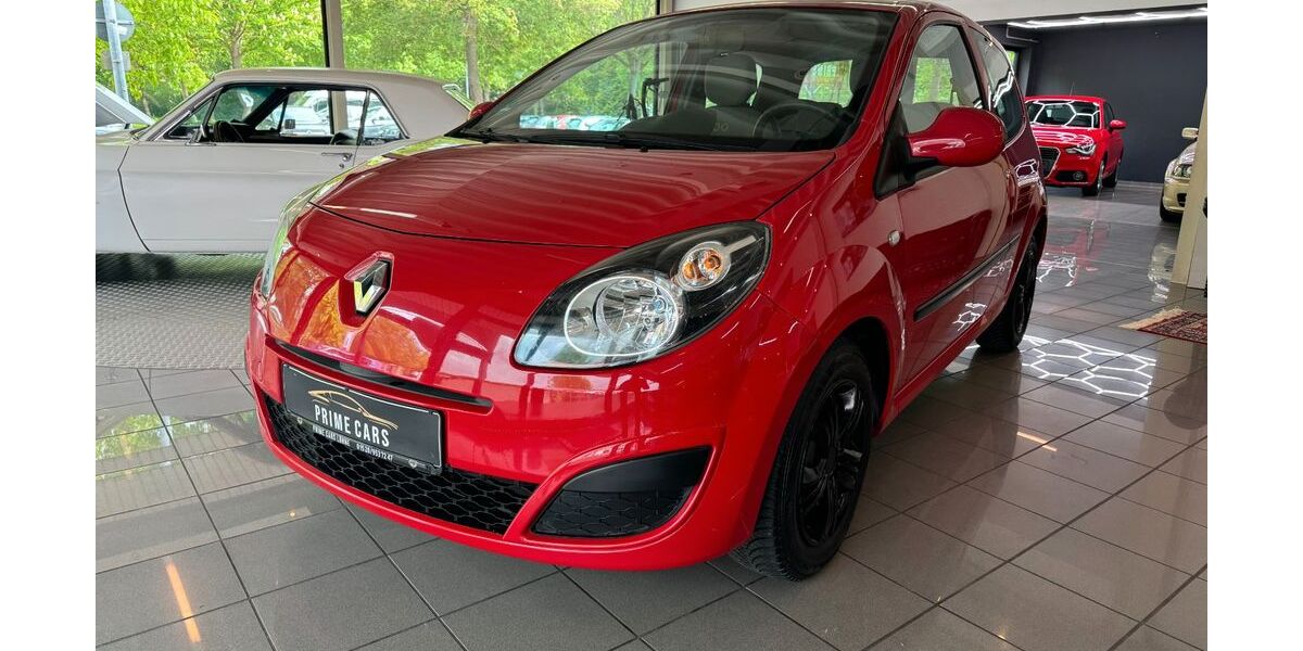 Renault Twingo 127.560 km 2.999 &euro; Löhne 32584
