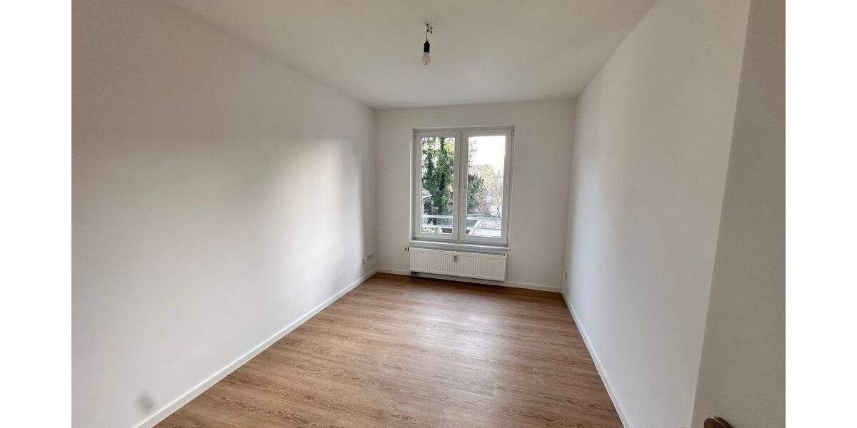 Etagenwohnung Falkensee Falkenhagen - 3 Zimmer, 76 m&sup2;, 1.370&euro; | Angebot:25728233