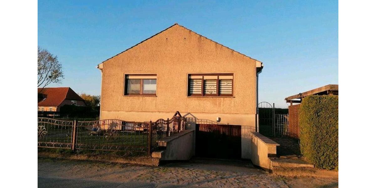 Einfamilienhaus Dargun - 5 Zimmer, 135 m&sup2;, 165.000&euro; | Angebot:26960561