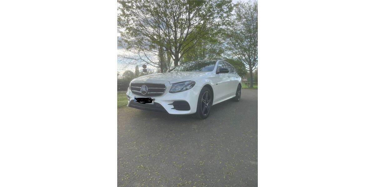 Mercedes-Benz E 300 121.000 km 25.900 &euro; Hanhofen 67374