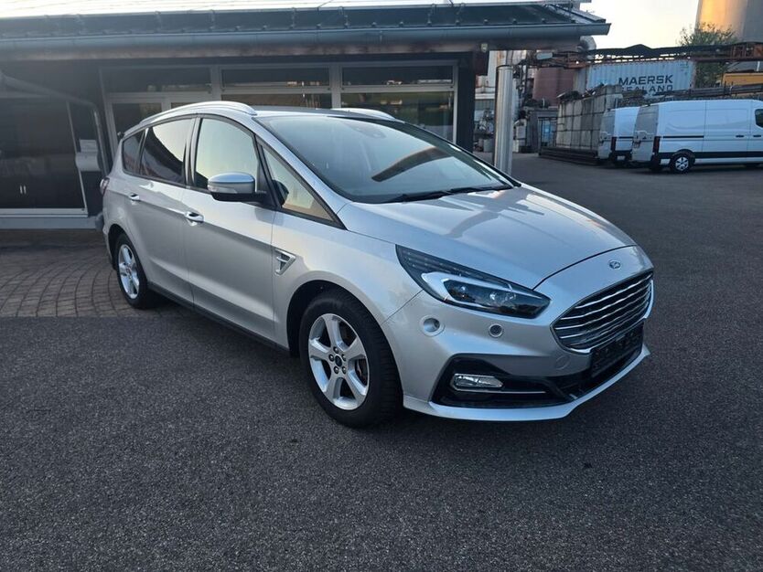 S-Max