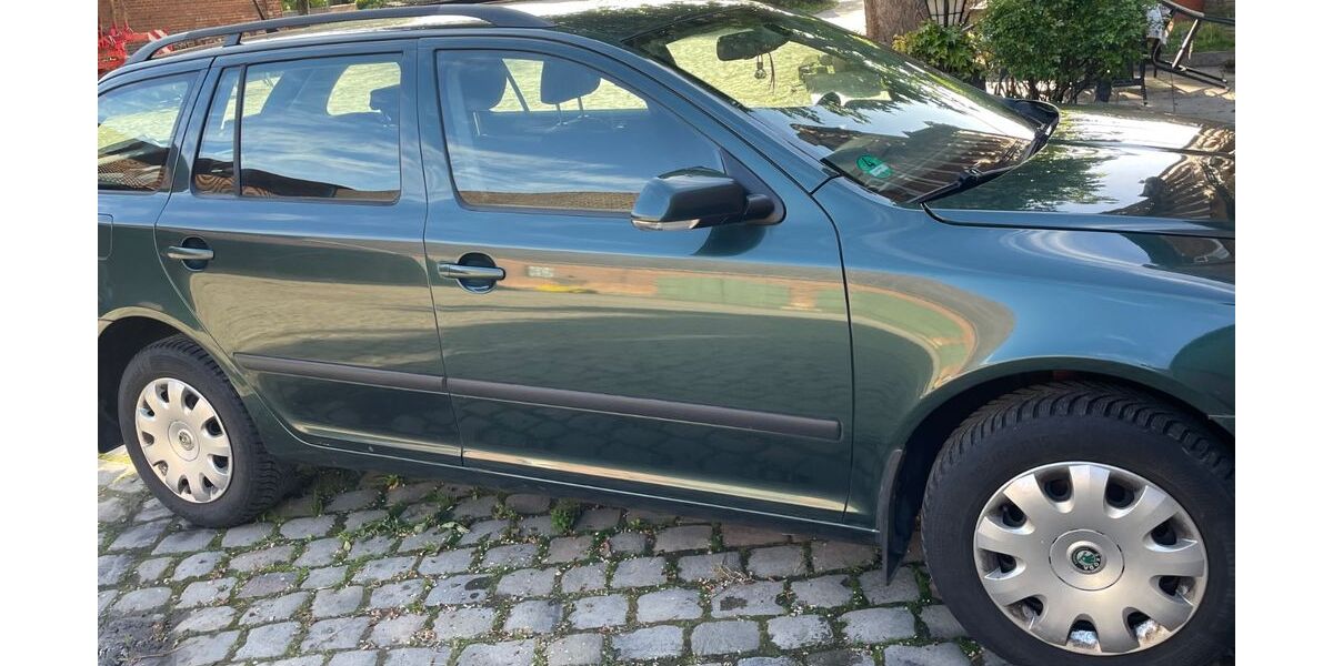 Skoda Octavia 320.000 km 2.500 &euro; Springe 31832