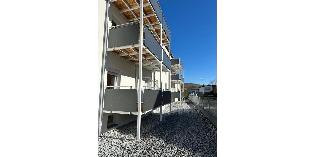 Mehrfamilienhaus - 13 Einheiten - Garagenpark - 17kW Photovoltaik 27 zimmer