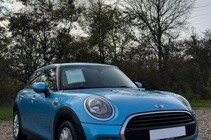 Mini ONE 128.870 km 7.999 &euro; Teuchern 06682