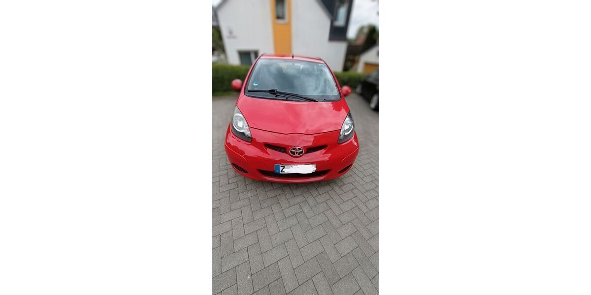 Toyota Aygo (X) 57.000 km 3.600 &euro; Zwickau 08066